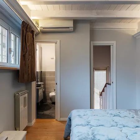 アパート Mm Piramide