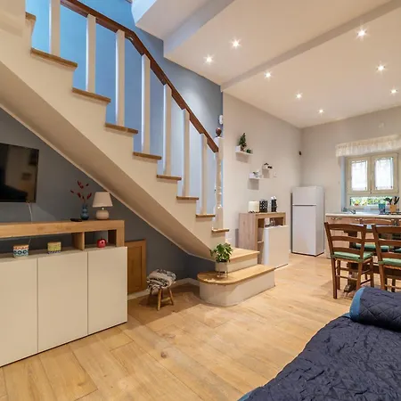 アパート Mm Piramide *